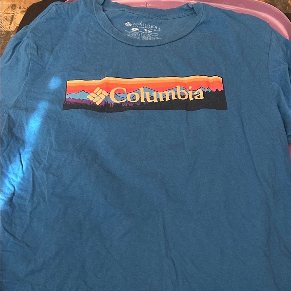 Columbia Men's Blue Scenic Graphic Tee